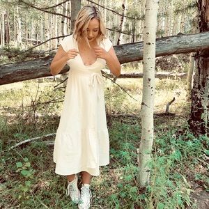 Universal Threads Cream Summer Dress, Size Small